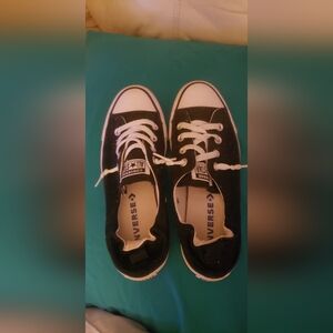 Converse Women's Black and White Sneakers
